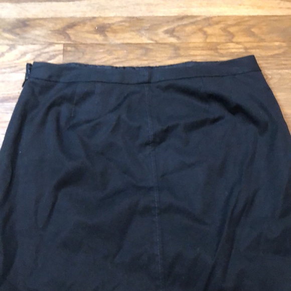 ANN TAYLOR black mini skirt - Picture 6 of 9
